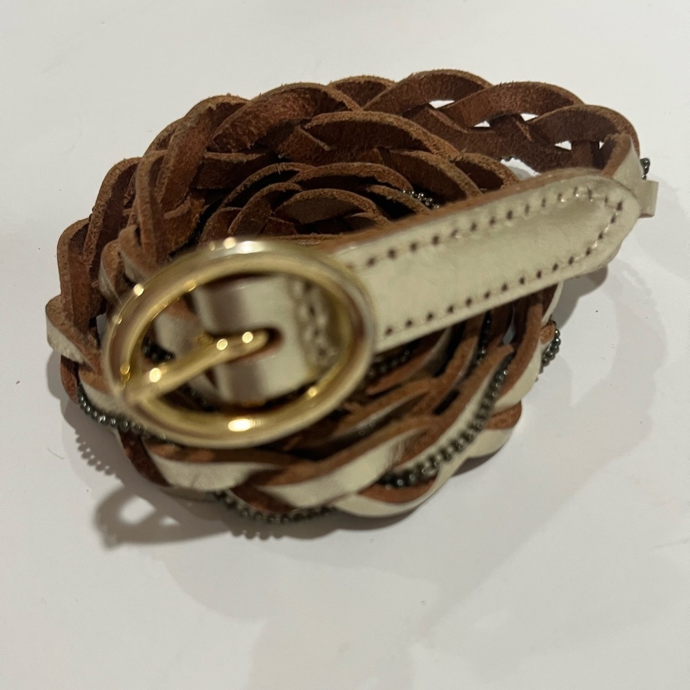Unbranded gold leather braided quarter inch belt NWOT sizeM